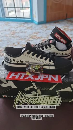 Customer photo review of HTXJPN Fuji2 Low Top Sneakers