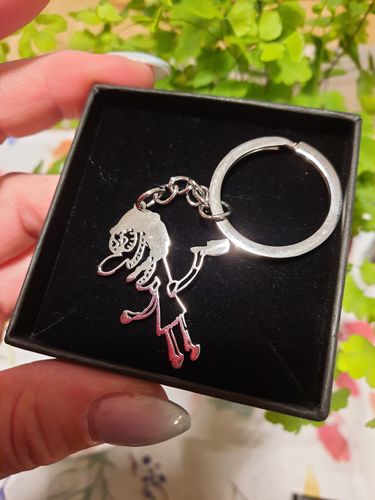 Customer photo review of LOANYA persönliche Kinderzeichnung als Halskette oder Anhänger in Gold