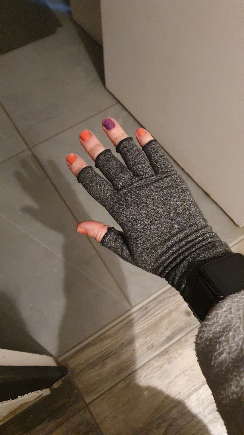 Customer photo review of Gants de compression anti-douleurs