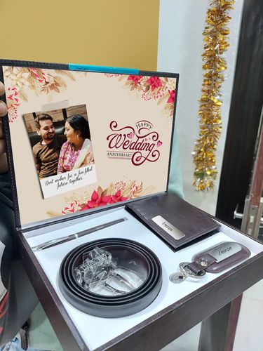 Customer photo review of Personalized Multi-Utility Gift Set For Men