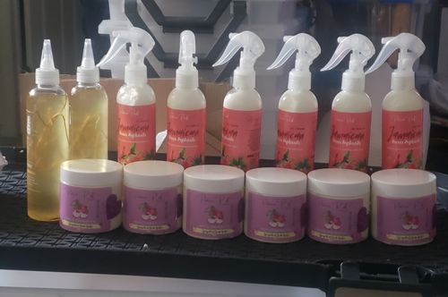 Customer photo review of NEW Jamaican Sun Splash Natural Leave in Conditioner & Detangler Spray | 8oz