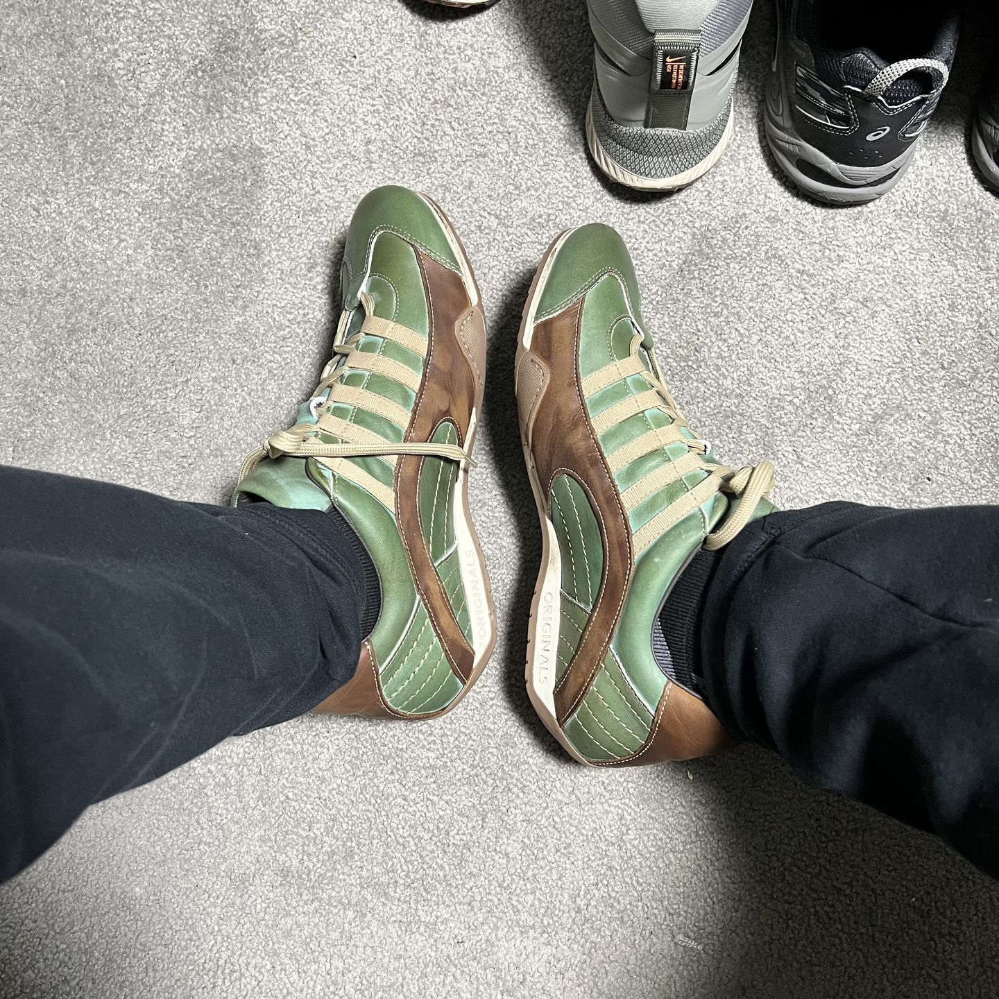 Customer photo review of Men's GrandPrix Sneaker in Verdolino (Green and Sand)