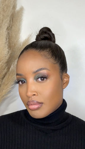 Customer photo review of Perfect Complexion Matte Foundation 215