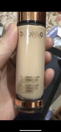 Customer photo review of O.TWO.O INVISIBLE COVER FOUNDATION