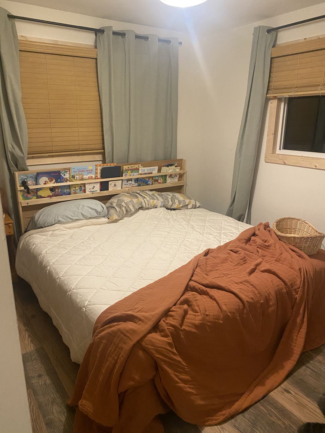 Customer photo review of Wool Comforter, King