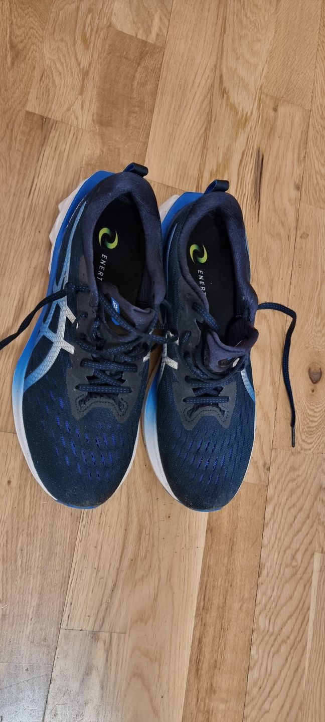 Customer photo review of Solette Running