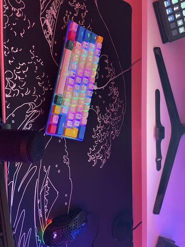 Customer photo review of Great Wave Black | Deskmat