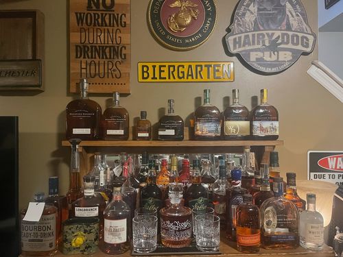 Customer photo review of Constitution of the United States Patriotic Decanter Whiskey Glass Gift Set - 5 Piece Set - Premium Gift Box - USA Made Glasses