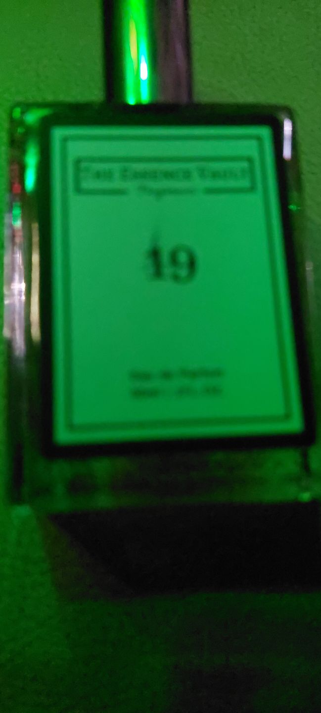 Customer photo review of Inspired by Black Orchid - 19