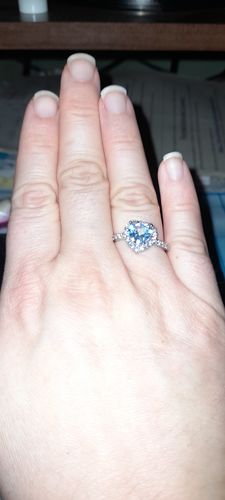 Customer photo review of Anello Diamond Love