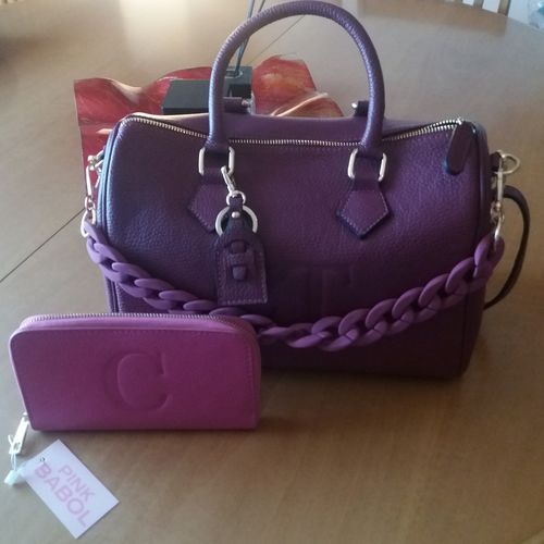 Customer photo review of Borsa Bauletto Eloise XL con catena fiocco (Personalizzabile)