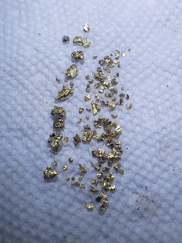 Customer photo review of Treasure Paydirt Surprise '300 GRAM GOLD HUNT' - Gold Paydirt Panning Concentrates