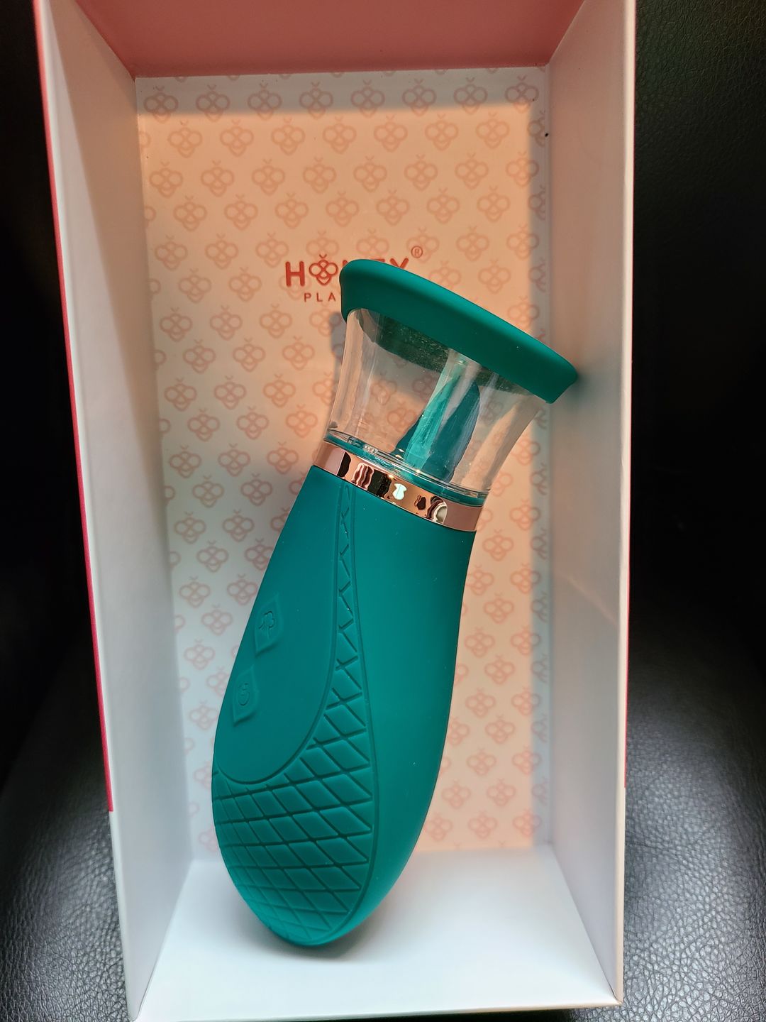 Customer photo review of SCIONESS Sucking and Licking Clitoral Stimulator