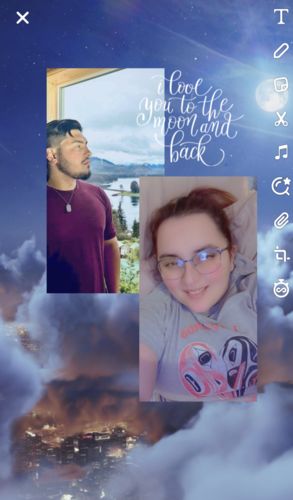 Customer photo review of Custom Song Plaque - The Best Anniversary Gift for Couples