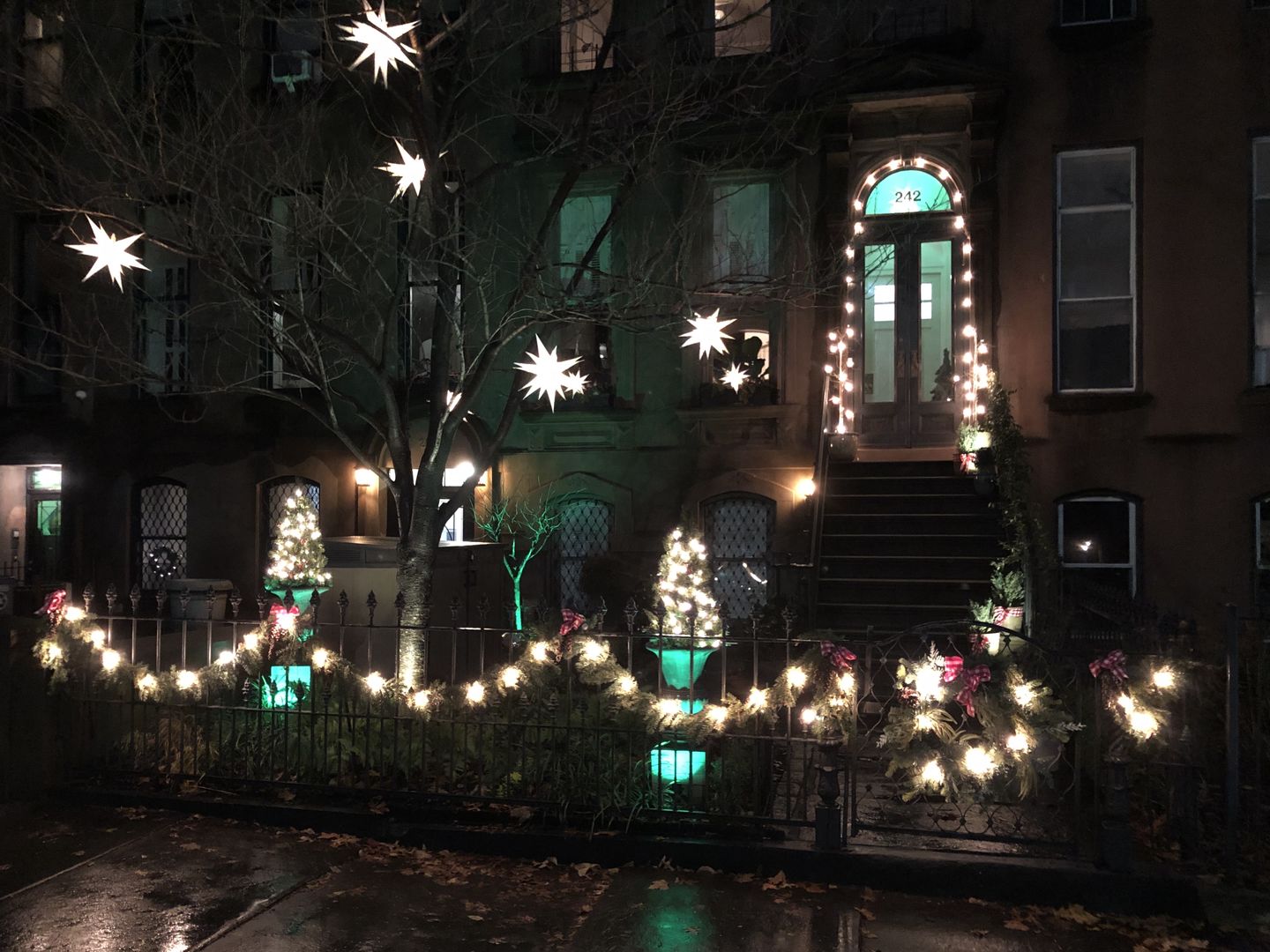 Customer photo review of 20" White Moravian Weatherproof Star Lantern Lamp, Multi-Point Hanging Decoration