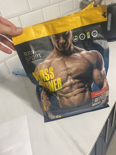 Customer photo review of Mass Gainer Professional Protein Powder