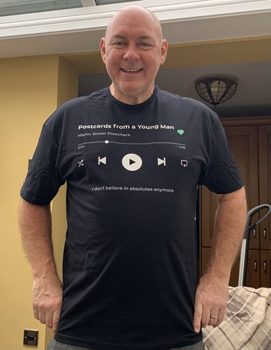 Customer photo review of Your Favorite Song T-Shirt Music Player
