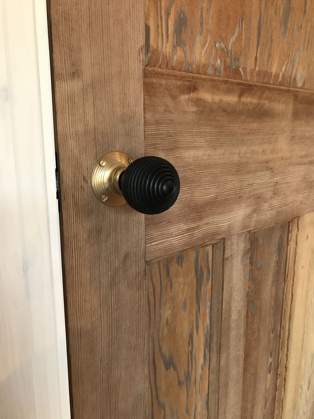 Customer photo review of Wooden Beehive Mortice/Rim Door Knob Set