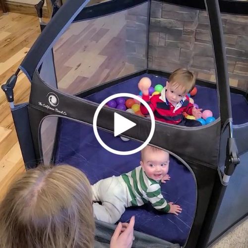 Customer video review of Pop N' Go™ Playpen