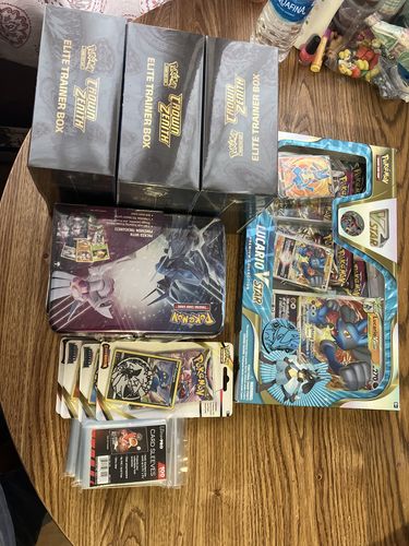 Customer photo review of Pokemon Trading Card Game: Collector Chest