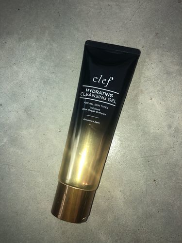 Customer photo review of CLEF Anti-Aging Cleansing Gel