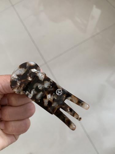 Customer photo review of Cassia Small Hair Claw