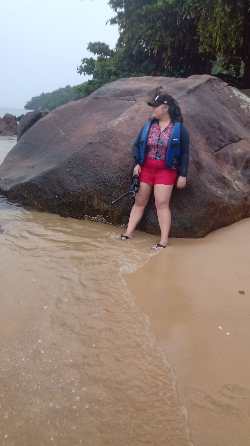 Customer photo review of Colete Flutuador Simetria