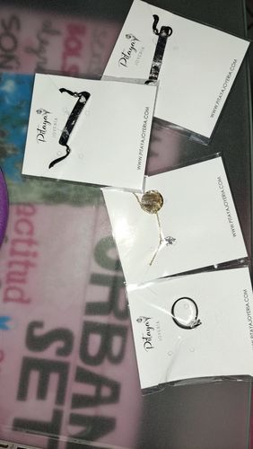 Customer photo review of Pulsera Ajustable Personalizada Love
