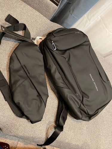 Customer photo review of Mark Ryden Backpack Bags For Travel USB Charging Waterproof Bags