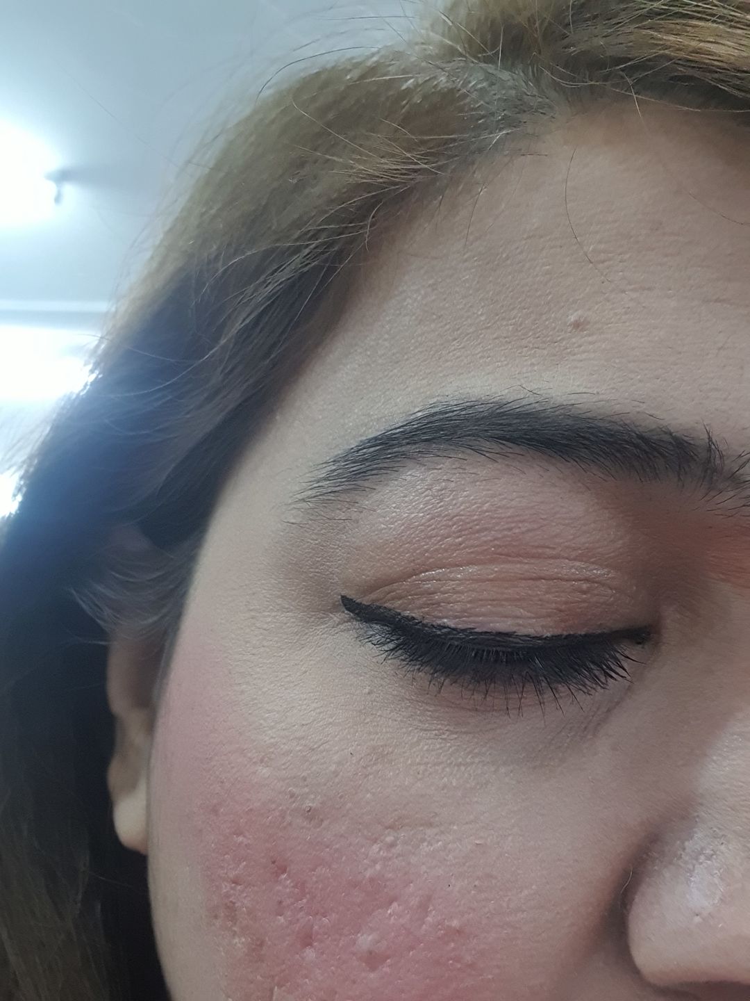 Customer photo review of O.TWO.O SUPER WATERPROOF EYELINER MARKER