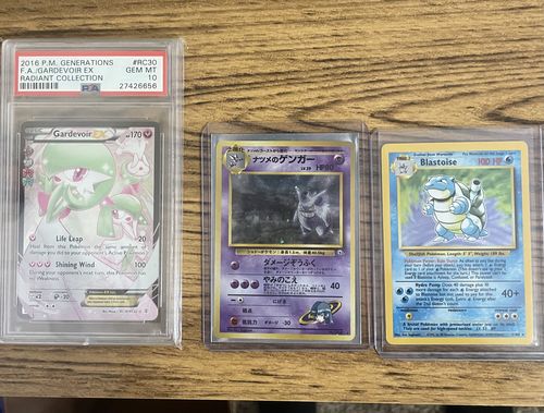 Customer photo review of Clutch Pokémon Mystery Box
