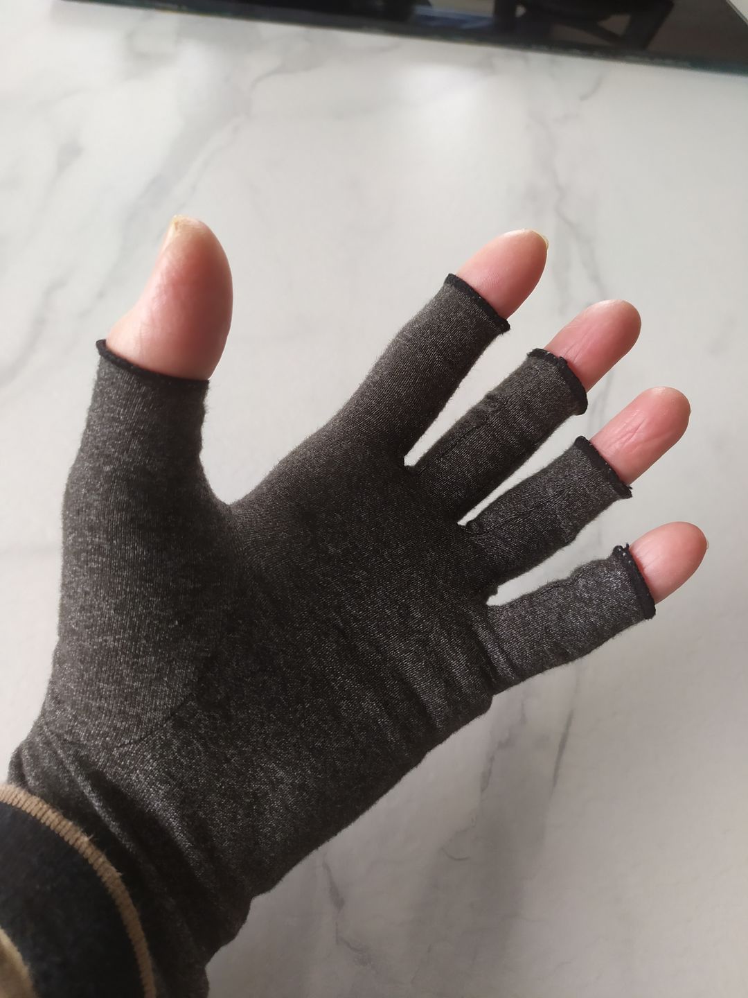 Customer photo review of Gants de compression anti-douleurs