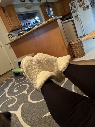 Customer photo review of Chica Athletica - Fleece Booties