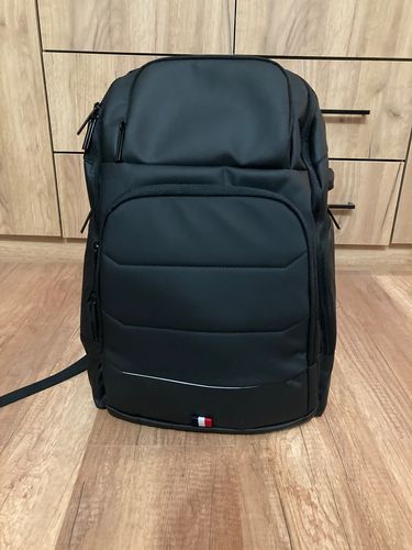 Customer photo review of Anti-theft Waterproof Backpacks USB Charging High Capacity Travel Laptop Bags