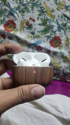 Customer photo review of Airpods Pro