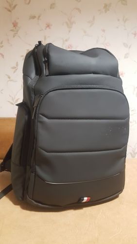 Customer photo review of Anti-theft Waterproof Backpacks USB Charging High Capacity Travel Laptop Bags