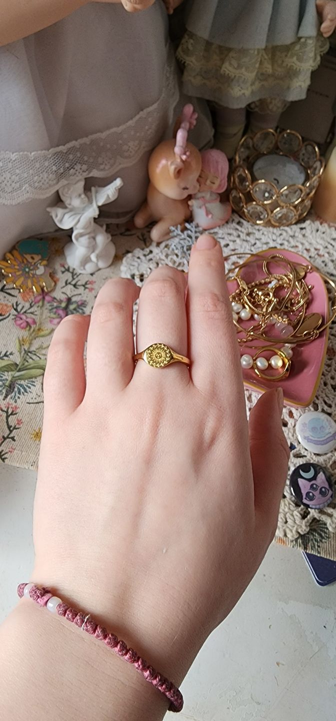 Customer photo review of Summer Solstice Gold Ring