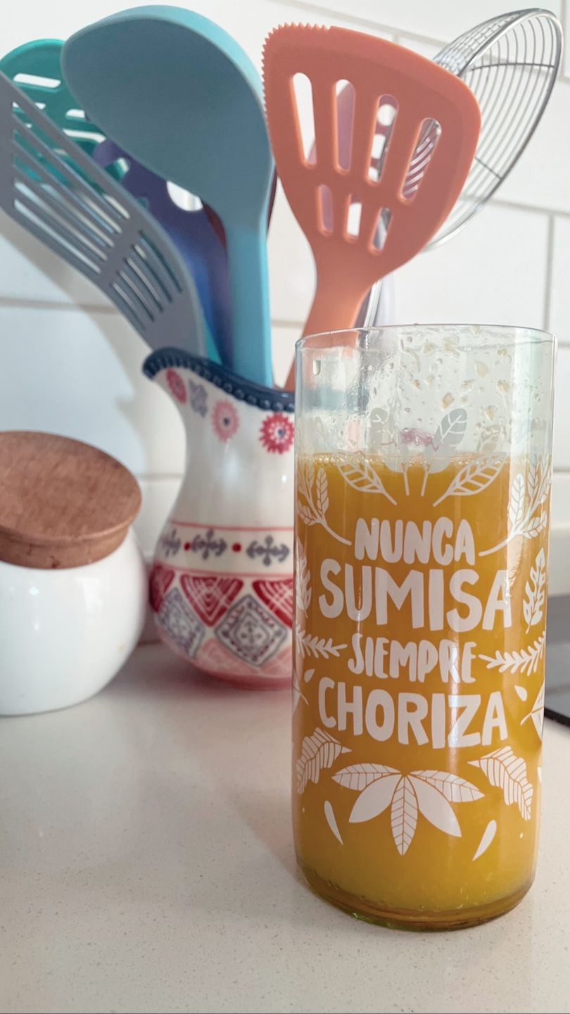 Customer photo review of Vasos Feministas Girl Power Juego de 6 Vasos