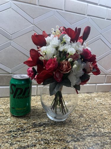 Customer photo review of Clearance Bouquet Faux Flowers 50 Styles for Home Decor