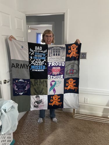 T-shirt quilt with family, graduation themes by Jennifer from NC