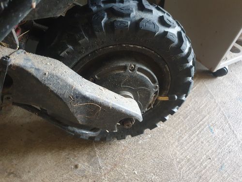 Customer photo review of Electric Scooter Tubeless Tyre Schrader Valve