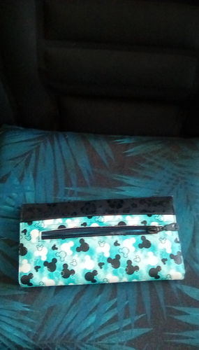 Customer photo review of Bloom Slender Wallet Pattern