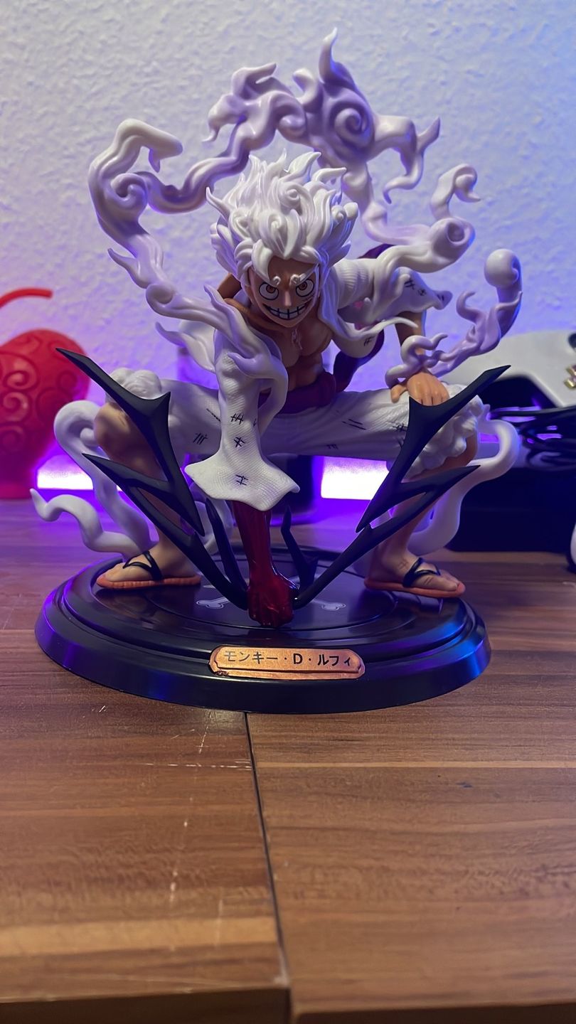 Customer photo review of Gear 5 - Monkey D. Luffy