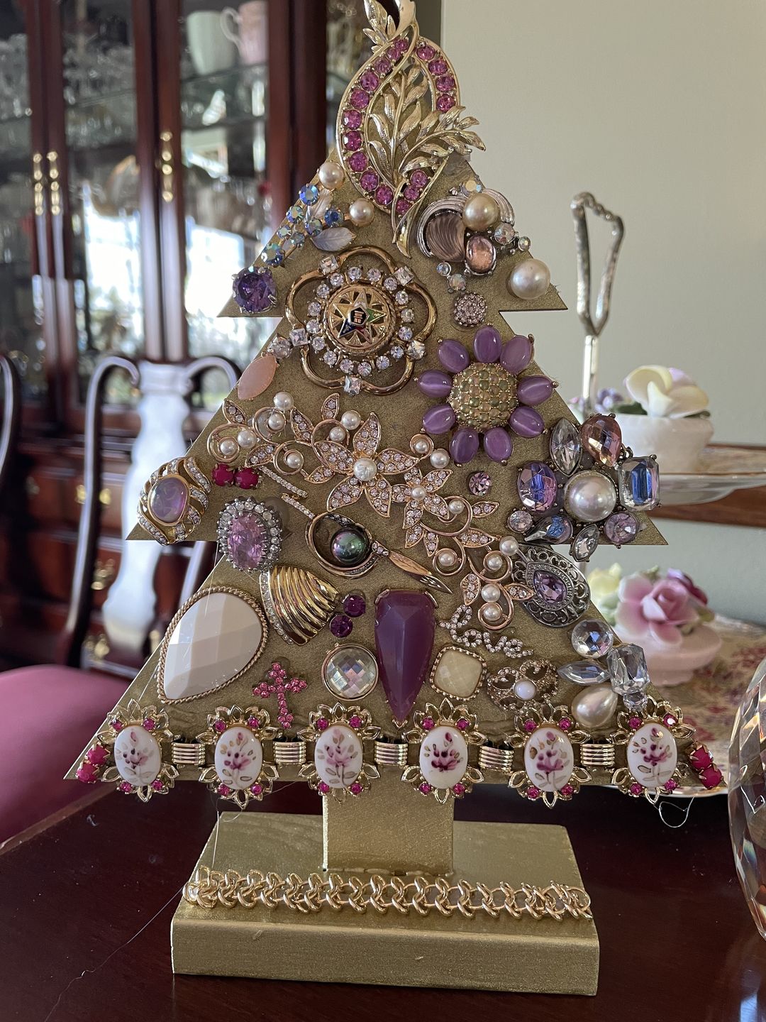 Customer photo review of Unfinished Wood Simple Christmas Tree Shape - Craft - up to 24" DIY