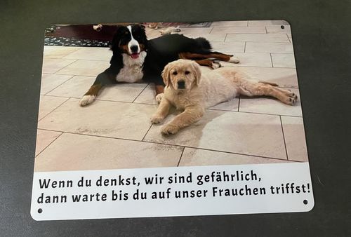 Customer photo review of Hunde-Türschild mit Foto & Wunschtext