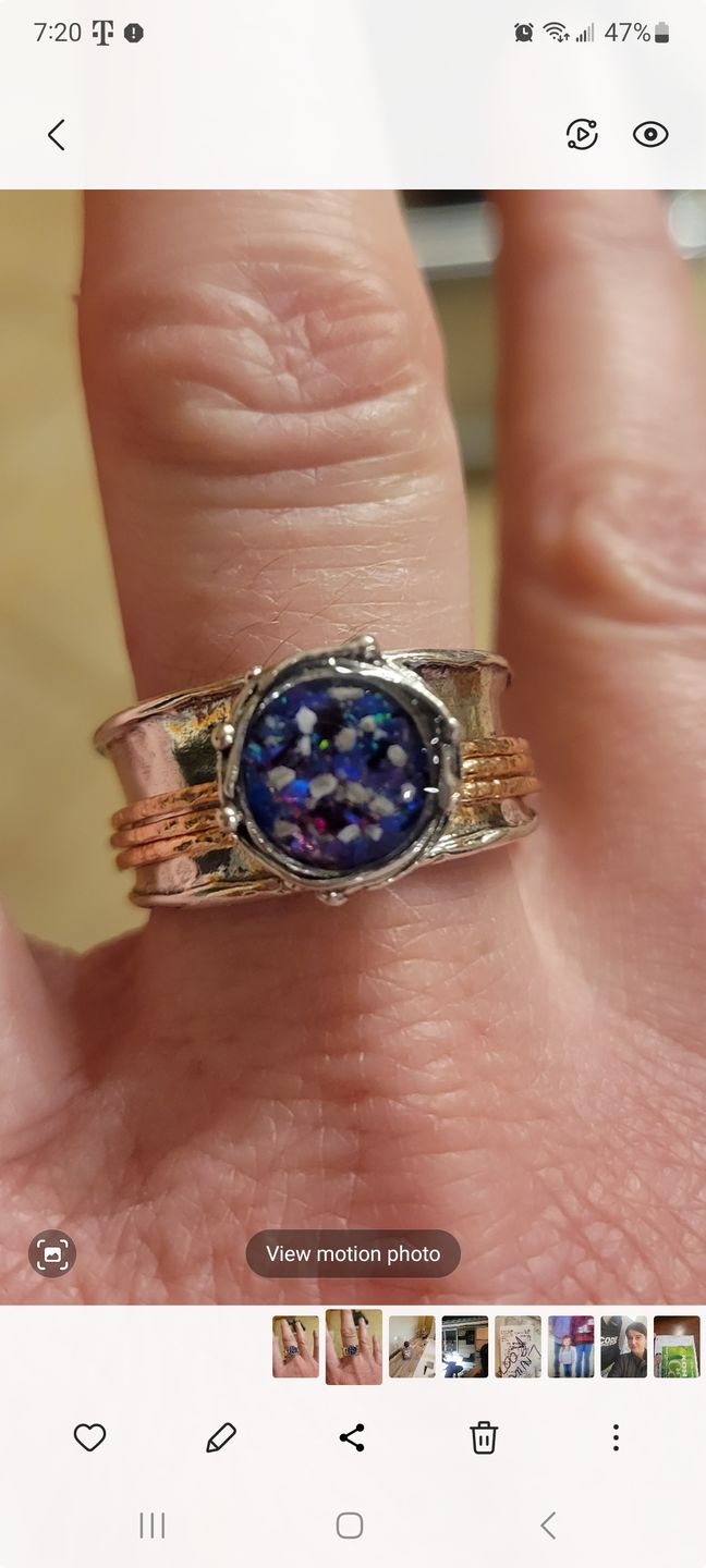 Customer photo review of Two Tone Spin Ring