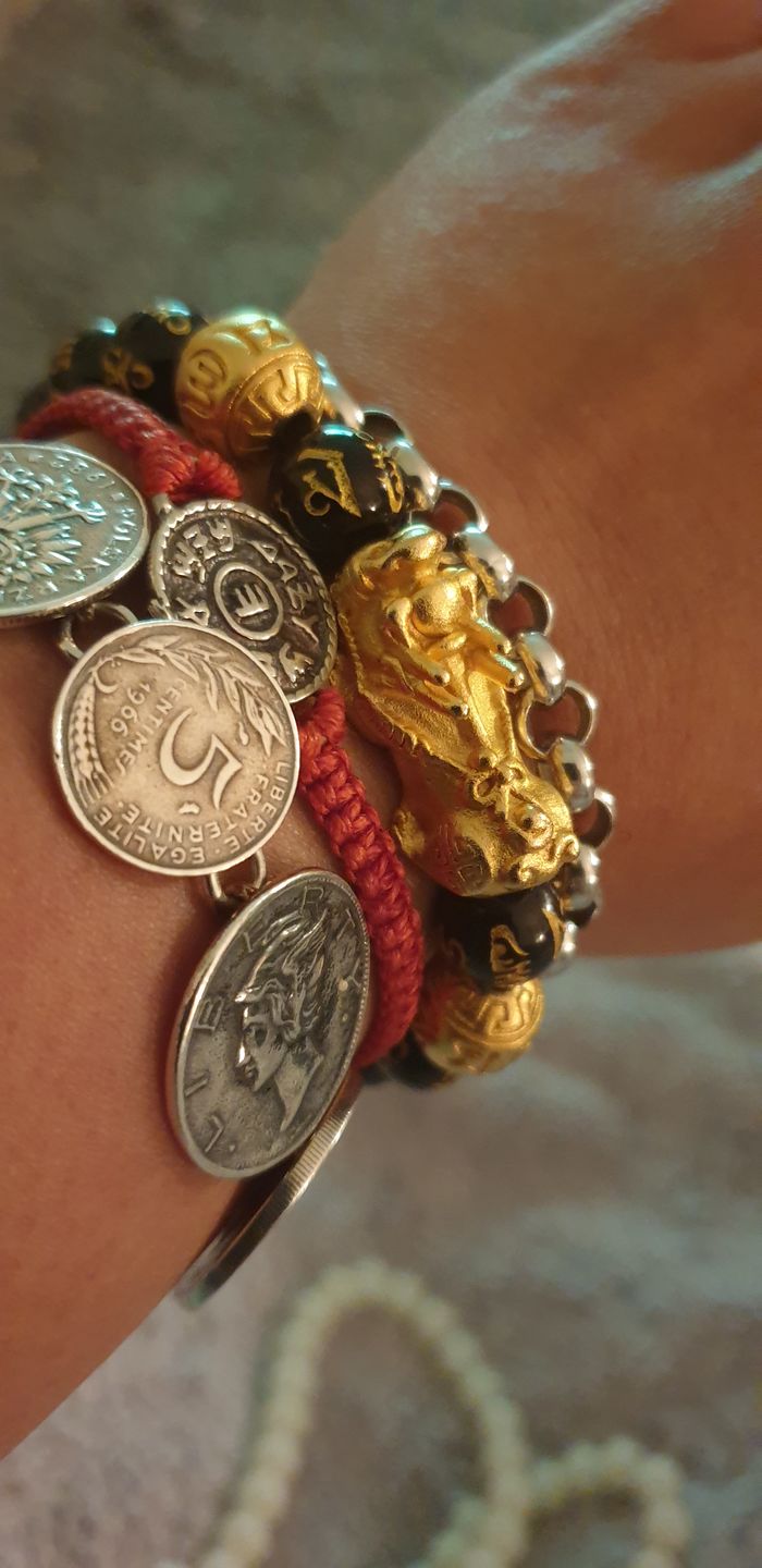 Customer photo review of Feng Shui Pixiu Schwarzes Obsidian Glücks Armband