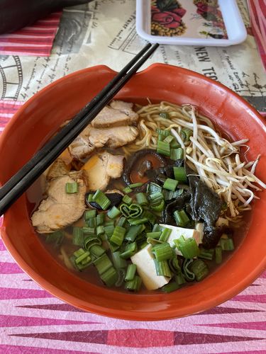 Customer photo review of CALDO DE HUESO DE POLLO 930 CC