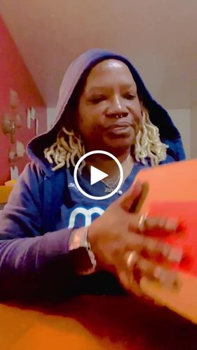 Customer video review of St Lucia Gold Sea Moss Gel