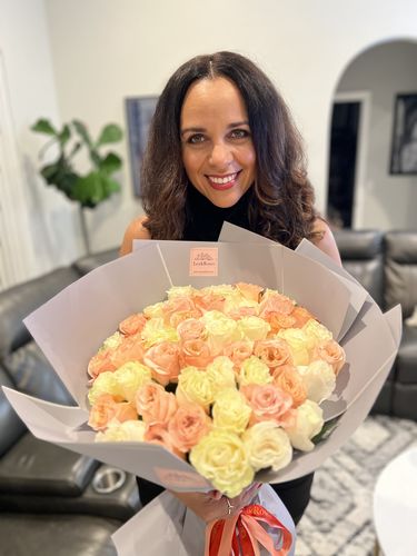 Customer photo review of Peach & White Rose Bouquet